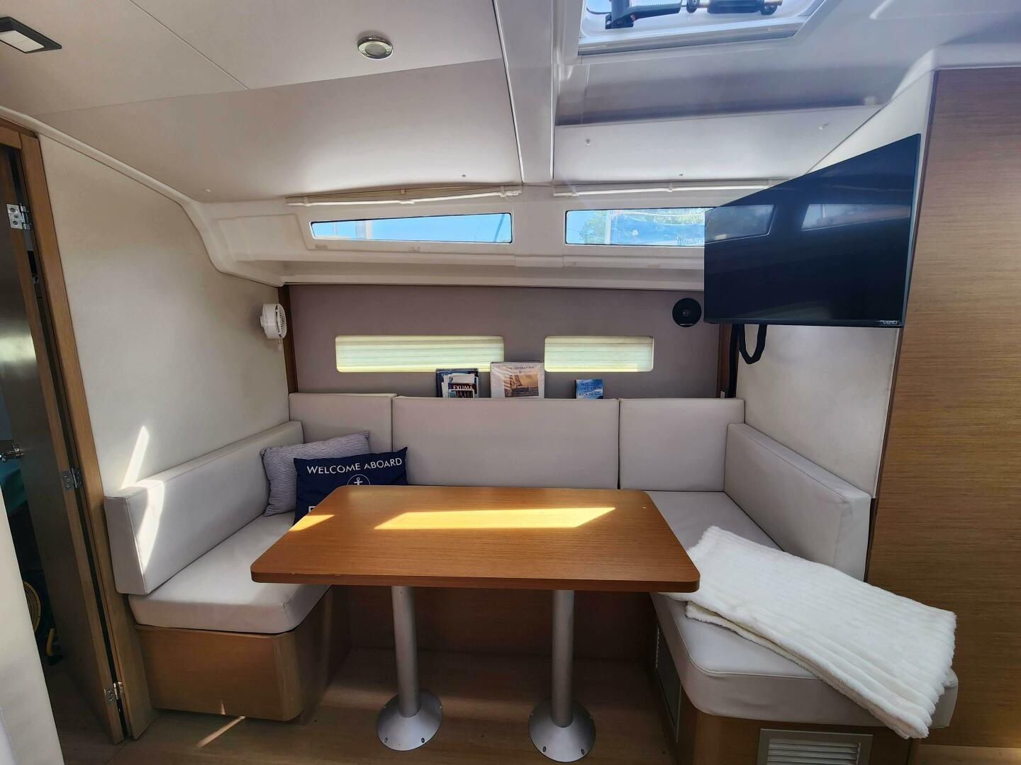 Slide: The Image of Jeanneau Sun Odyssey 410 2020 - 5168927
