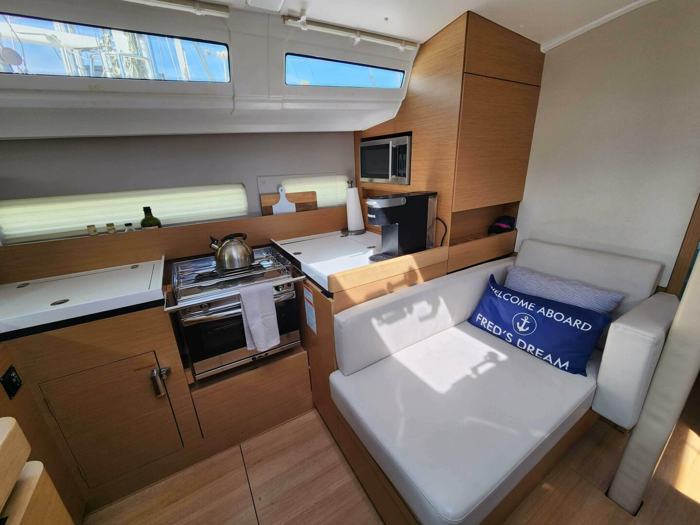 Slide: The Image of Jeanneau Sun Odyssey 410 2020 - 5168921