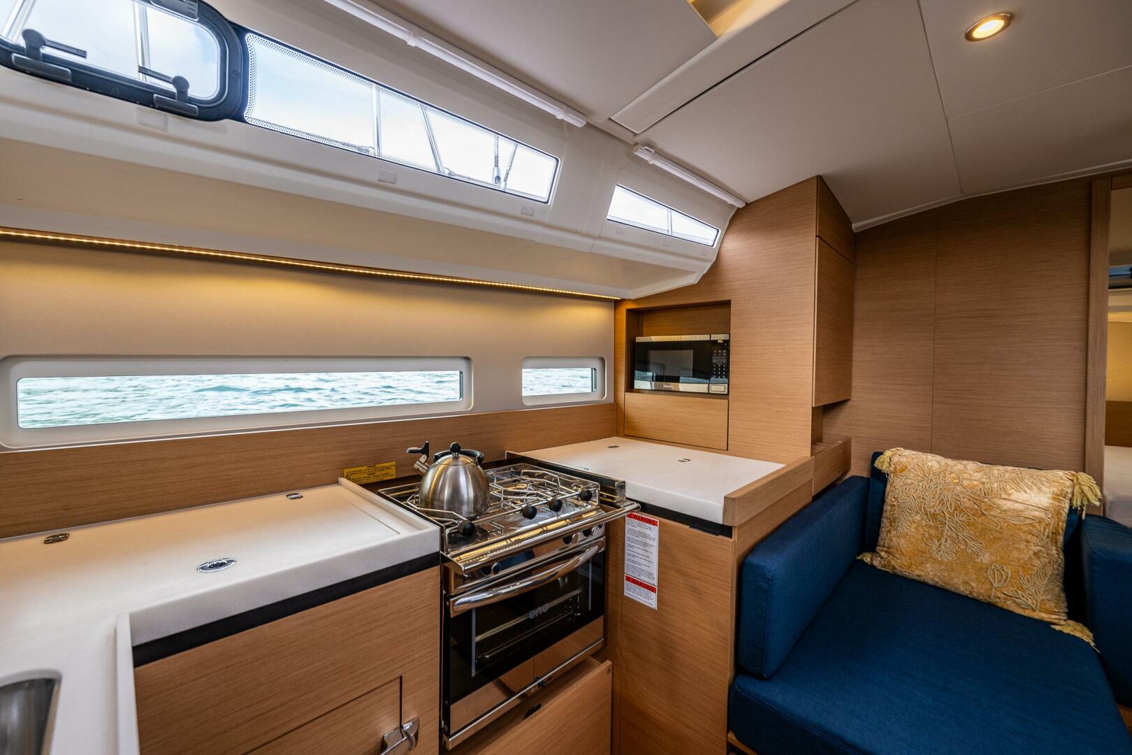 Slide: The Image of Jeanneau Sun Odyssey 410 2022 - 5217354