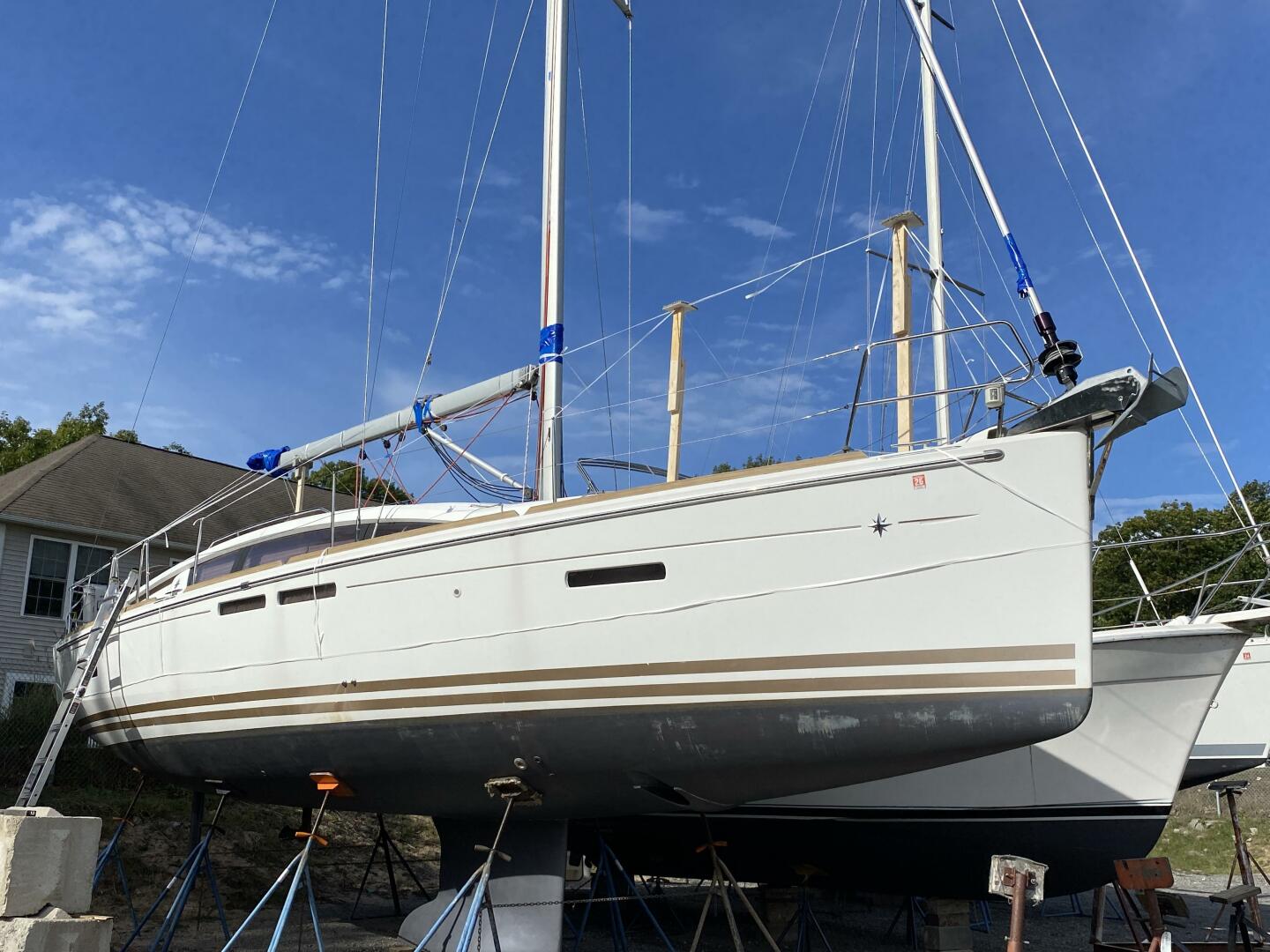 Slide: The Image of 1 Hull (1) - 4262579