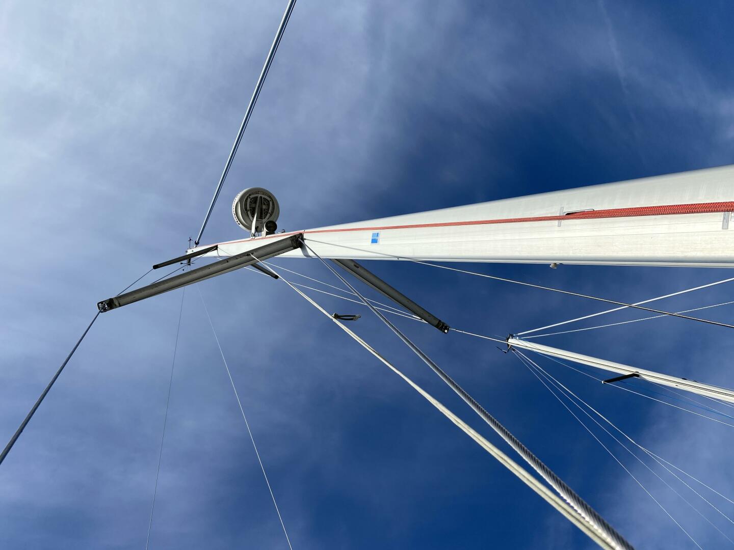 Slide: The Image of 2 Mast (1) - 4262599