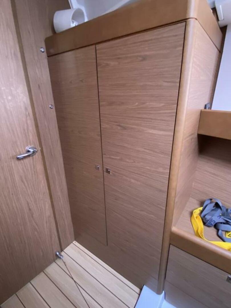 Slide: The Image of 8Forward Cabin (8) - 4262717