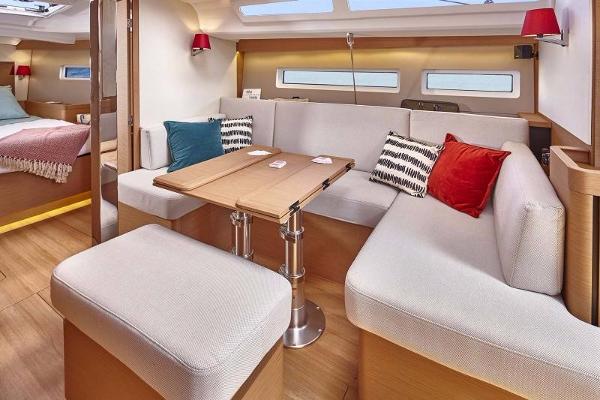 Slide: The Image of Jeanneau Sun Odyssey 440 2024 - 2