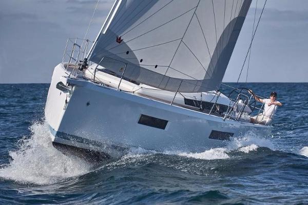 Slide: The Image of Jeanneau Sun Odyssey 440 2024 - 6