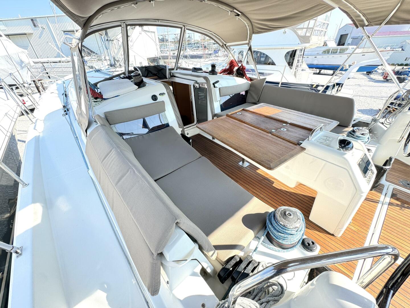 Slide: The Image of Jeanneau Sun Odyssey 440 Performance 2019 - 5115394