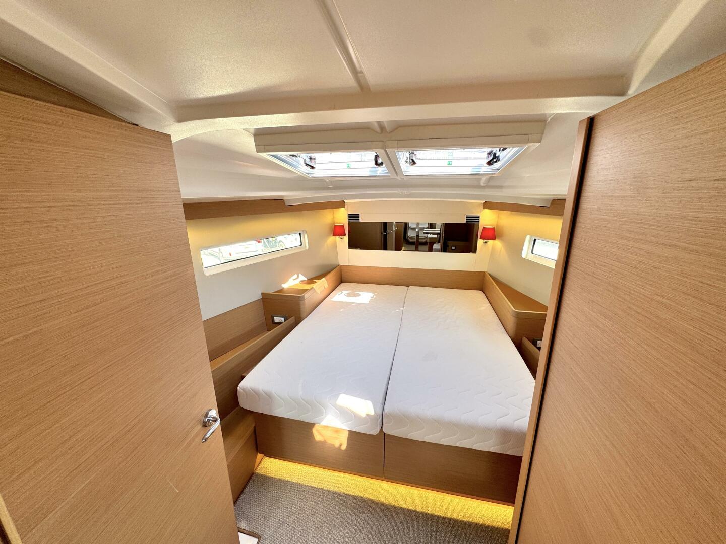 Slide: The Image of Jeanneau Sun Odyssey 440 Performance 2019 - 5115396