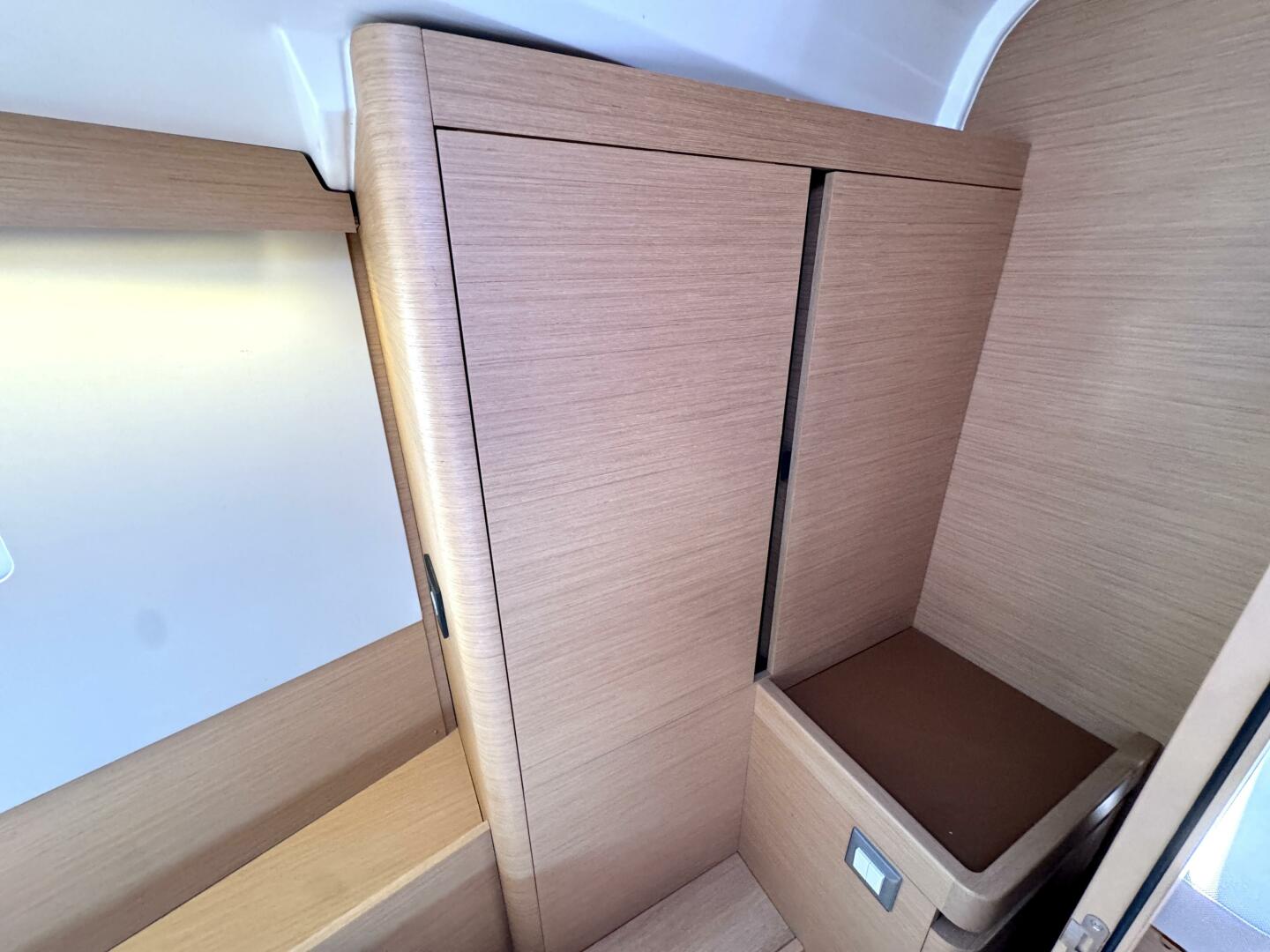 Slide: The Image of Jeanneau Sun Odyssey 440 Performance 2019 - 5115399