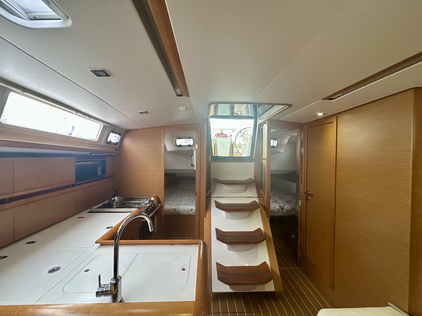 Slide: The Image of Jeanneau Sun Odyssey 469 2014 - 5111260