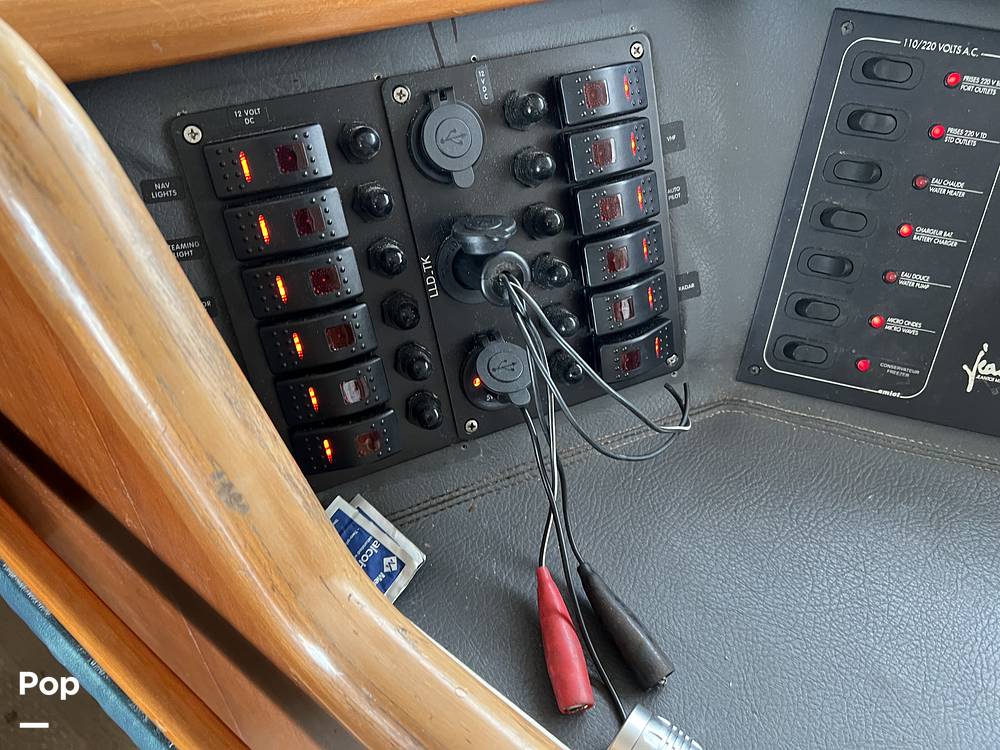 Slide: The Image of Lower Control Station. - 15087646