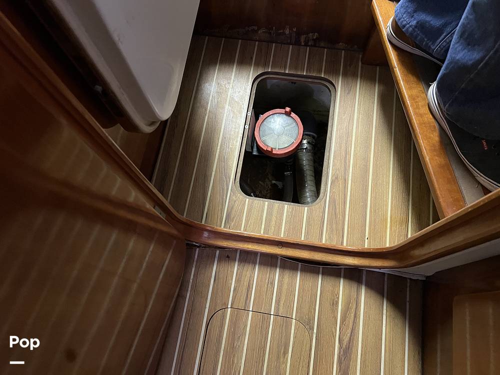 Slide: The Image of 1/2" Teak Floor - 15087716