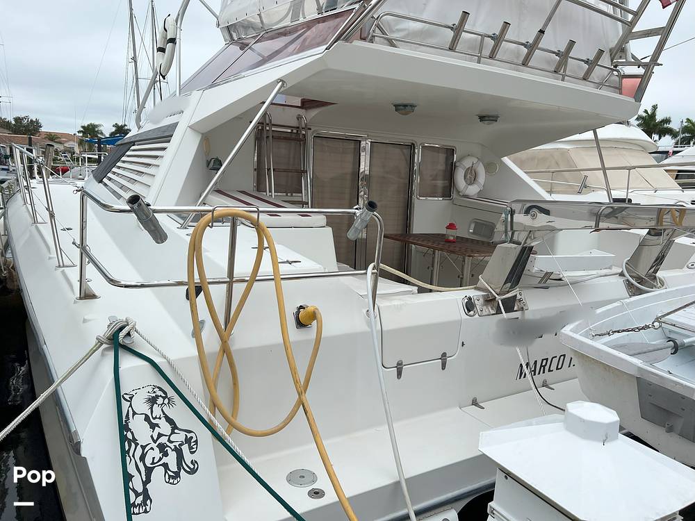 Slide: The Image of Large Aft Deck for entertaining - 15094806