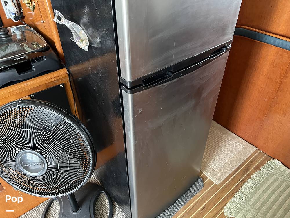Slide: The Image of Full Size Refrigerator Full Size Refrigerator. - 15087643