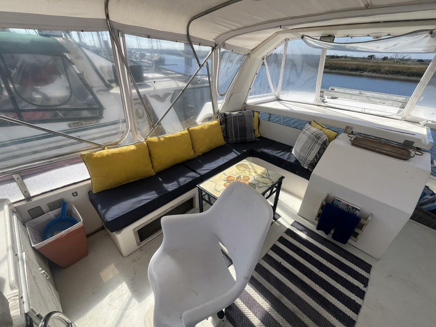 Slide: The Image of Jefferson 42 SE Sundeck Motor Yacht 1990 - 5175295