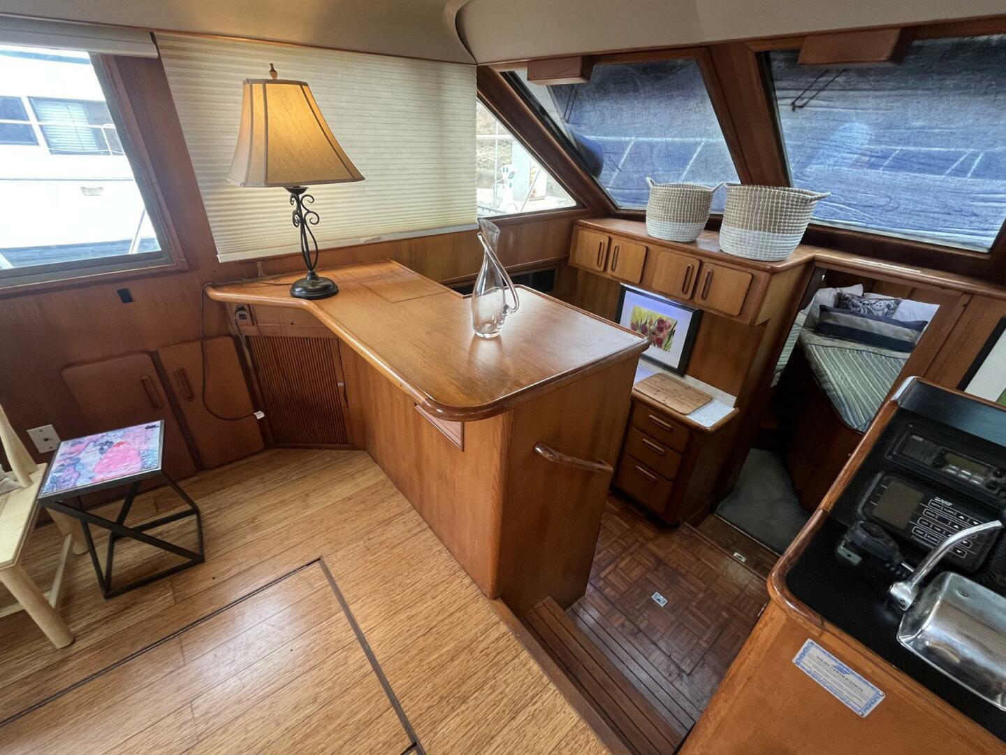 Slide: The Image of Jefferson 42 SE Sundeck Motor Yacht 1990 - 5175311