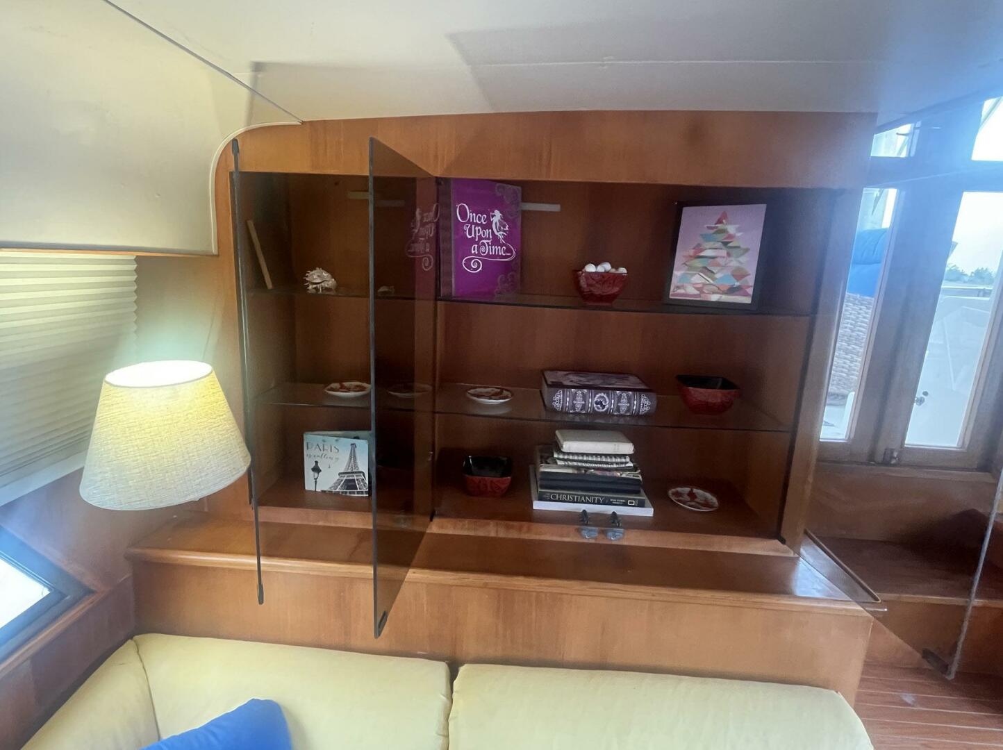Slide: The Image of Jefferson 42 SE Sundeck Motor Yacht 1990 - 5175312