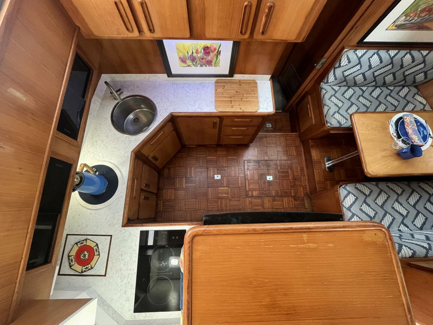 Slide: The Image of Jefferson 42 SE Sundeck Motor Yacht 1990 - 5175316