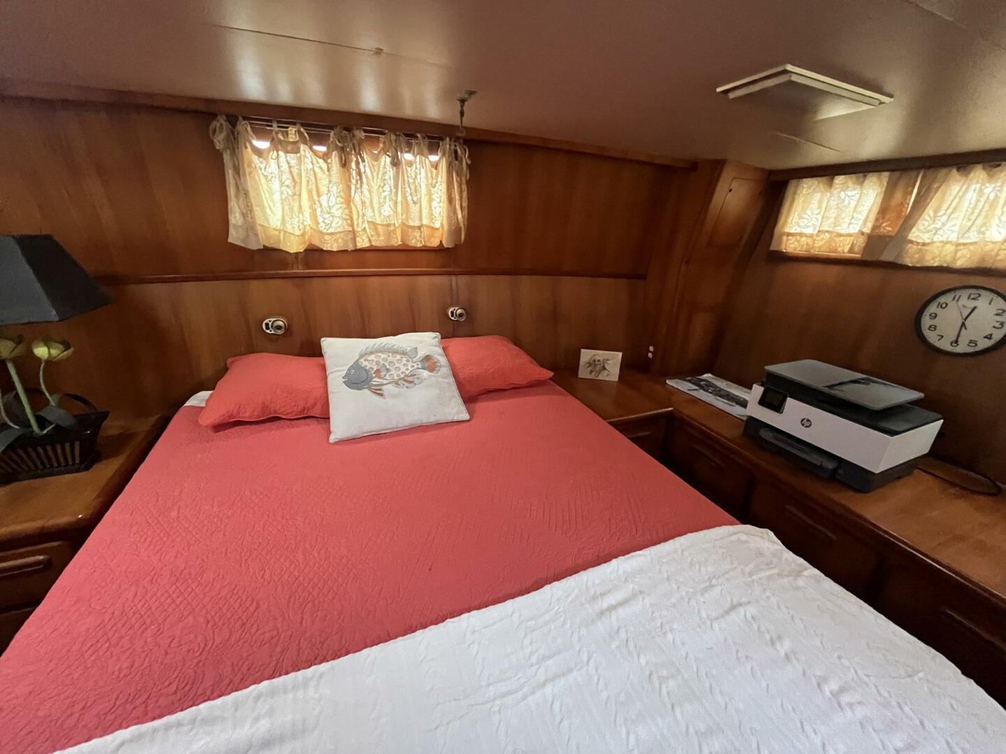 Slide: The Image of Jefferson 42 SE Sundeck Motor Yacht 1990 - 5175323