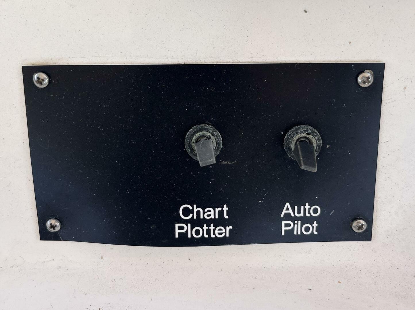 Slide: The Image of Jefferson 42 SE Sundeck Motor Yacht 1990 - 5175348