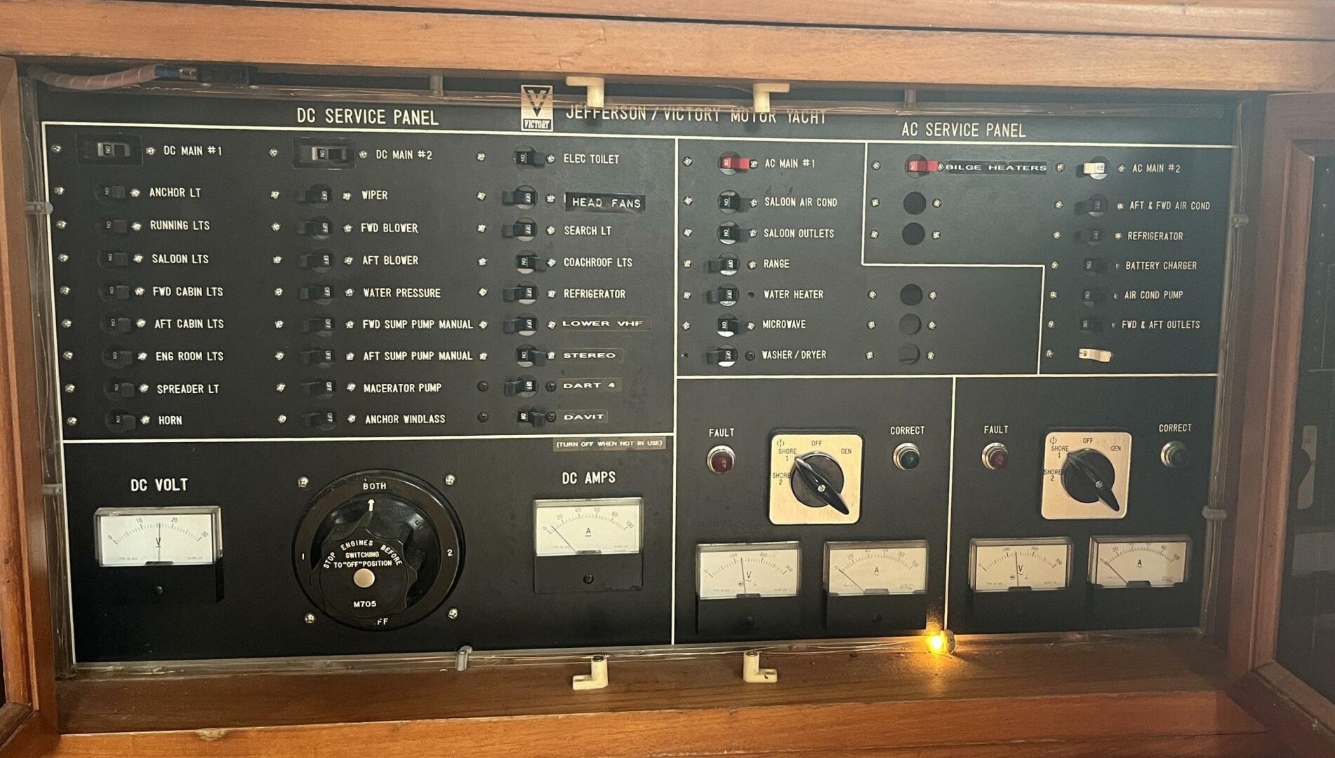 Slide: The Image of Jefferson 42 SE Sundeck Motor Yacht 1990 - 5175356