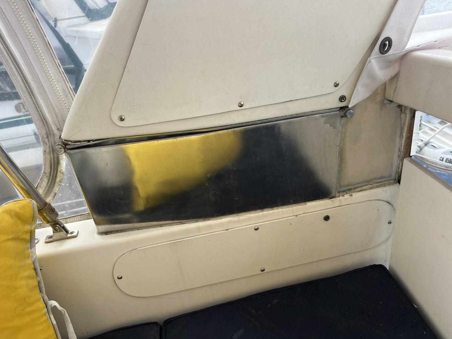 Slide: The Image of Jefferson 42 SE Sundeck Motor Yacht 1990 - 5175360