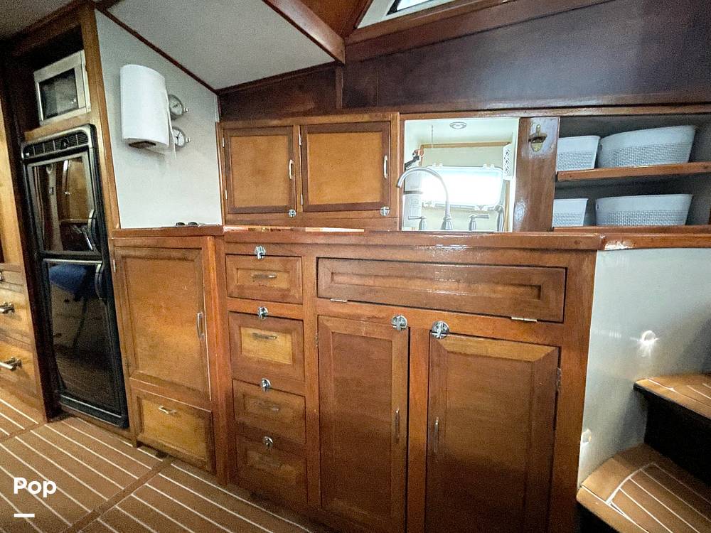 Slide: The Image of Cabinets - 26