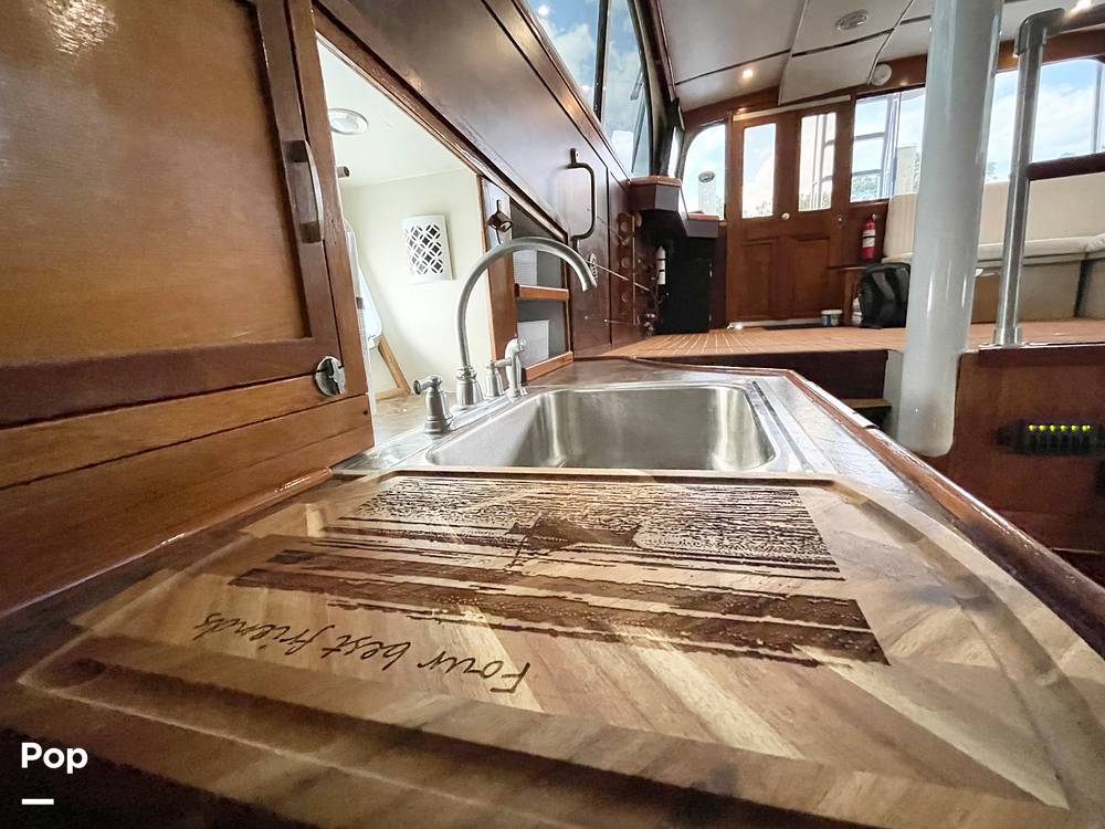 Slide: The Image of Sink - Galley - 4