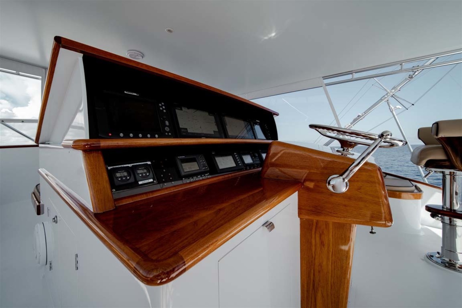 Slide: The Image of Single Lever Engine Controls - 49