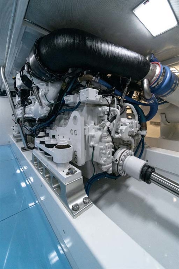 Slide: The Image of Detroit Diesel - 73