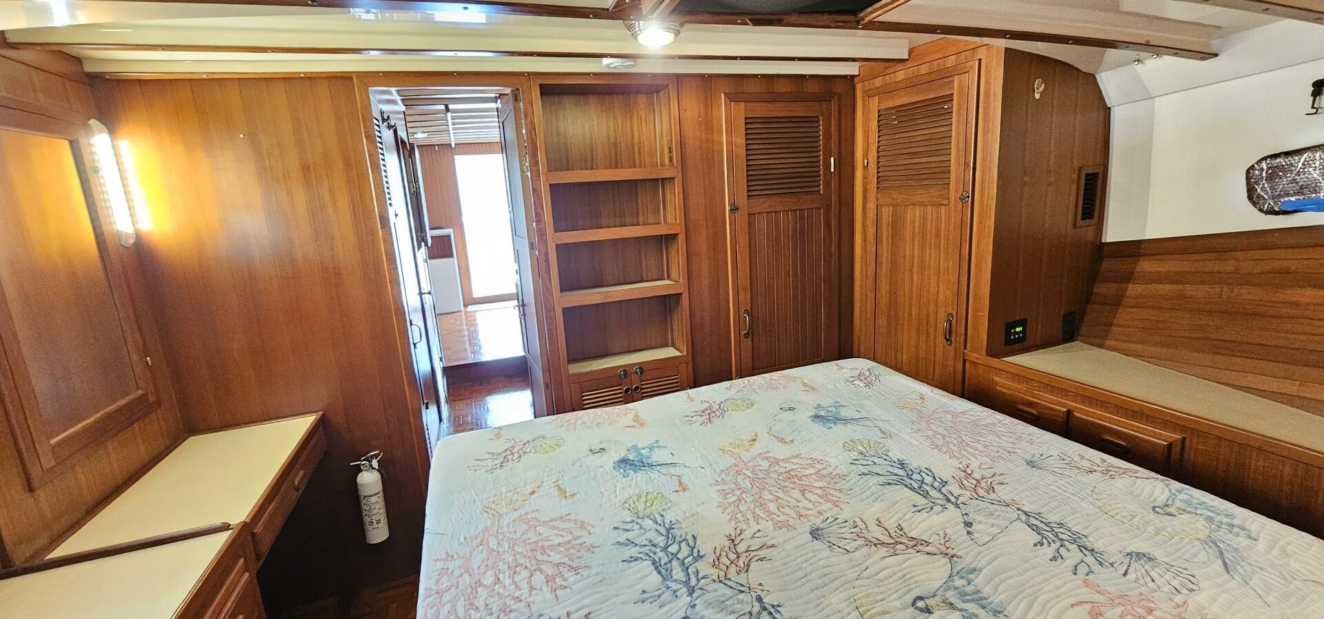 Slide: The Image of Kadey-Krogen 36 1984 - 5425278