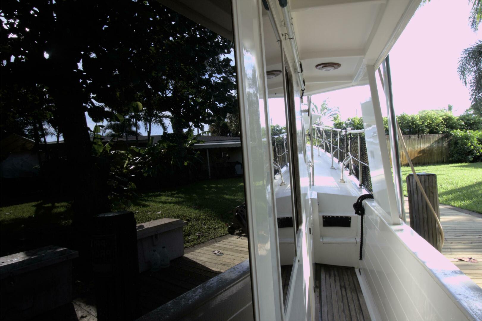 Slide: The Image of Kadey-Krogen 54 1988 - 4683037