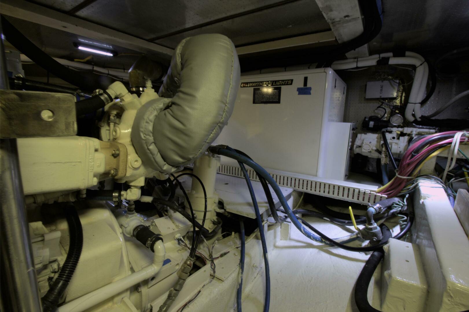 Slide: The Image of Kadey-Krogen 54 1988 - 4683077