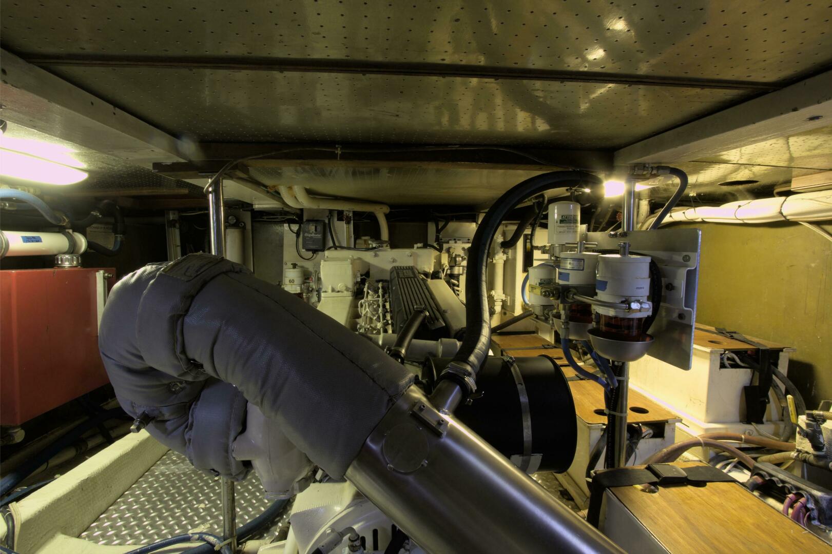 Slide: The Image of Kadey-Krogen 54 1988 - 4683083