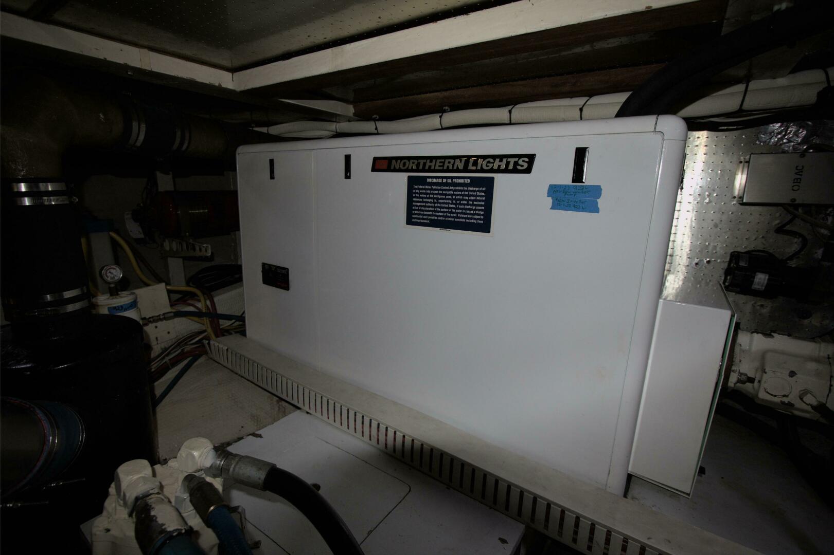 Slide: The Image of Kadey-Krogen 54 1988 - 4683161