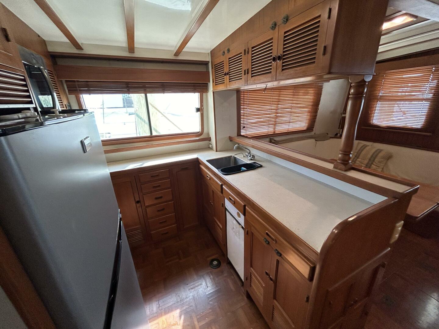 Slide: The Image of 48' Kadey-Krogen galley2 - 34
