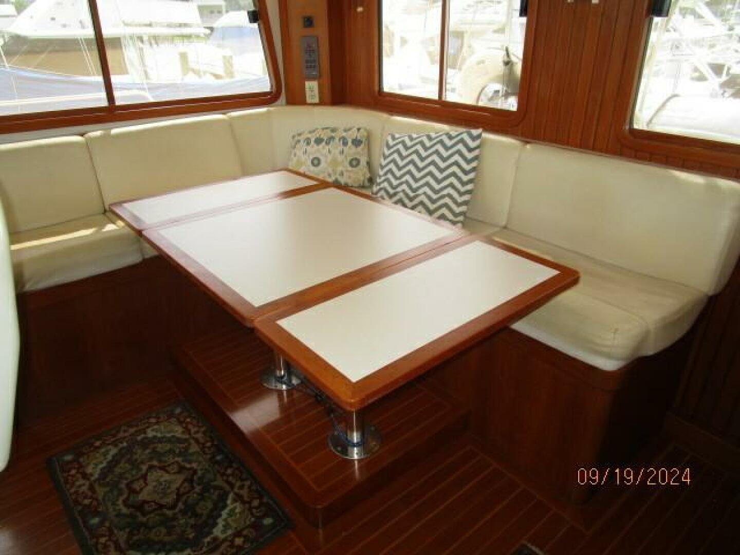 Slide: The Image of 48' Kadey-Krogen pilothouse seating2 - 59