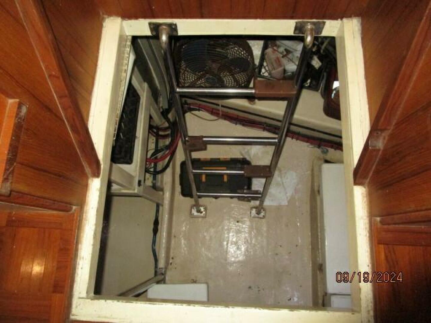 Slide: The Image of 48' Kadey-Krogen utility room access - 61