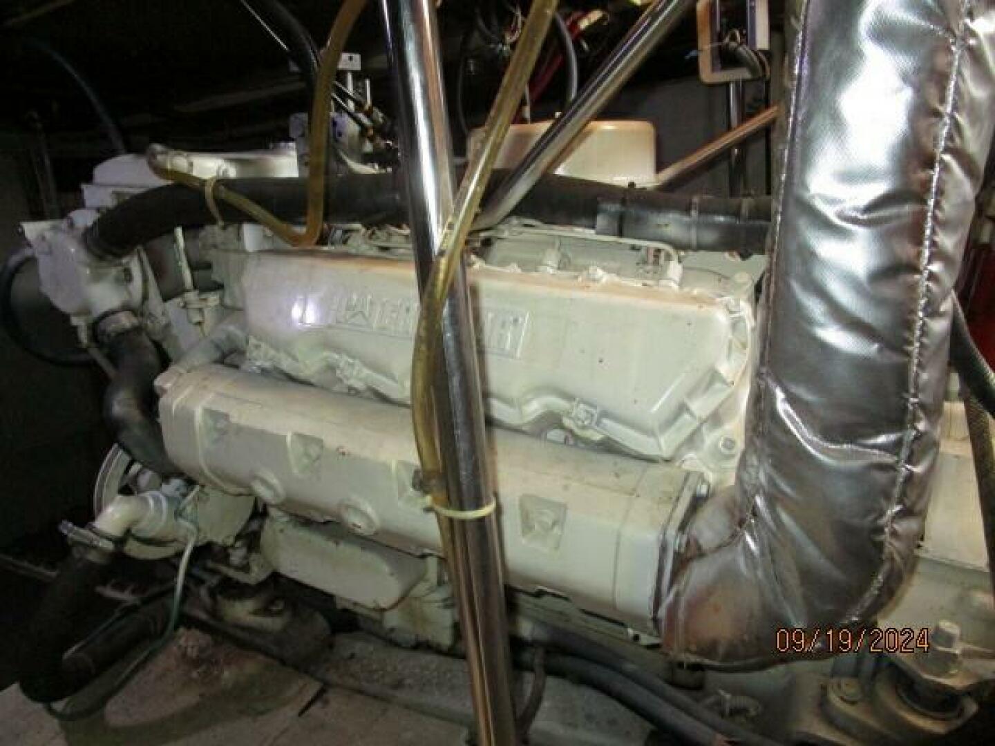 Slide: The Image of 48' Kadey-Krogen main engine1 - 67