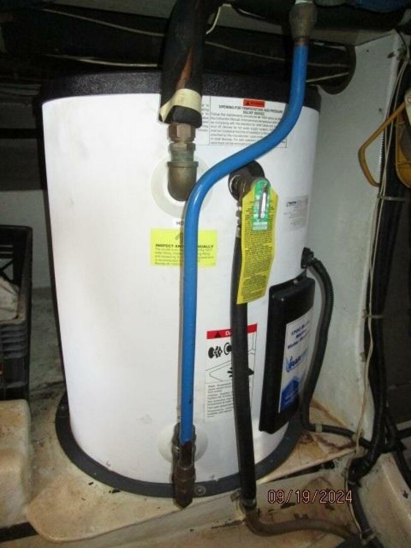 Slide: The Image of 48' Kadey-Krogen water heater - 75