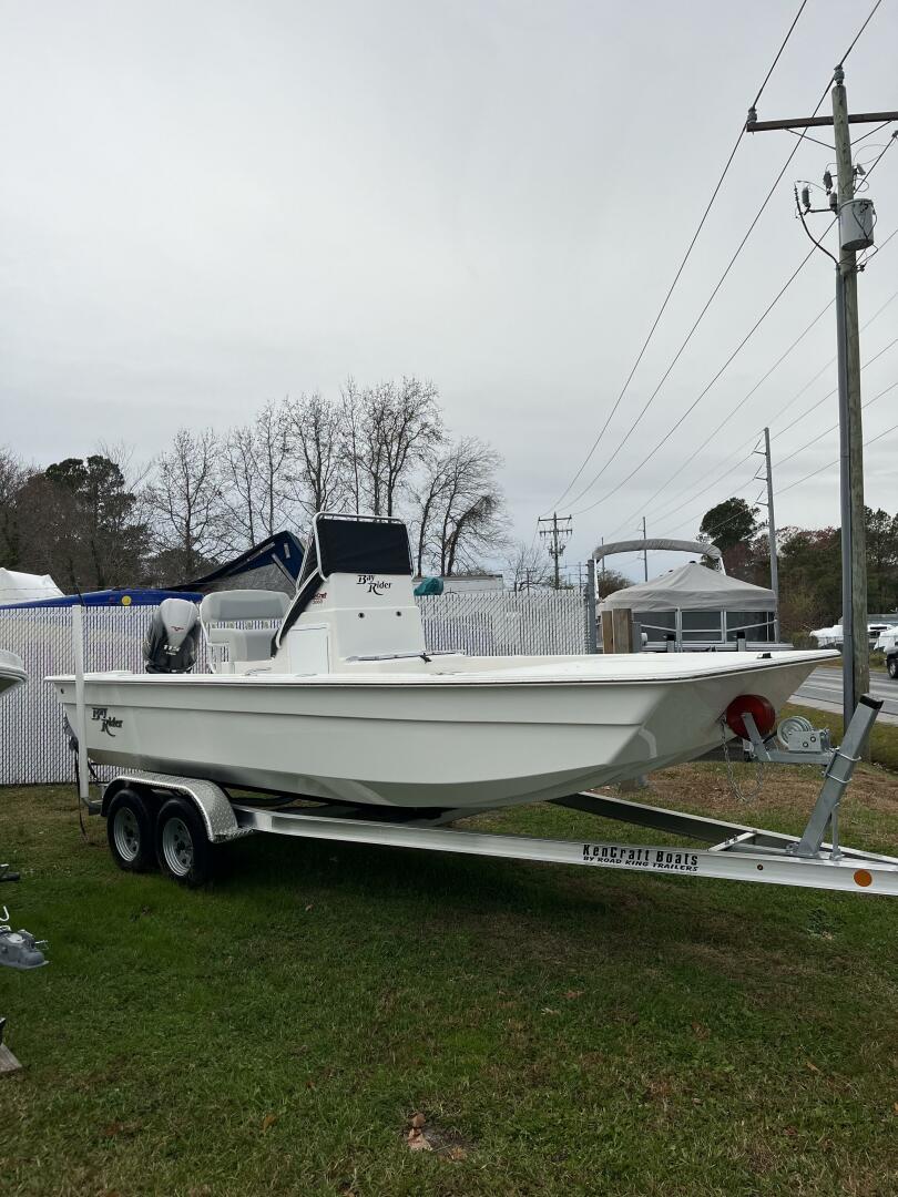 Slide: The Image of Kencraft 2060 Skiff 2024 - 4879387