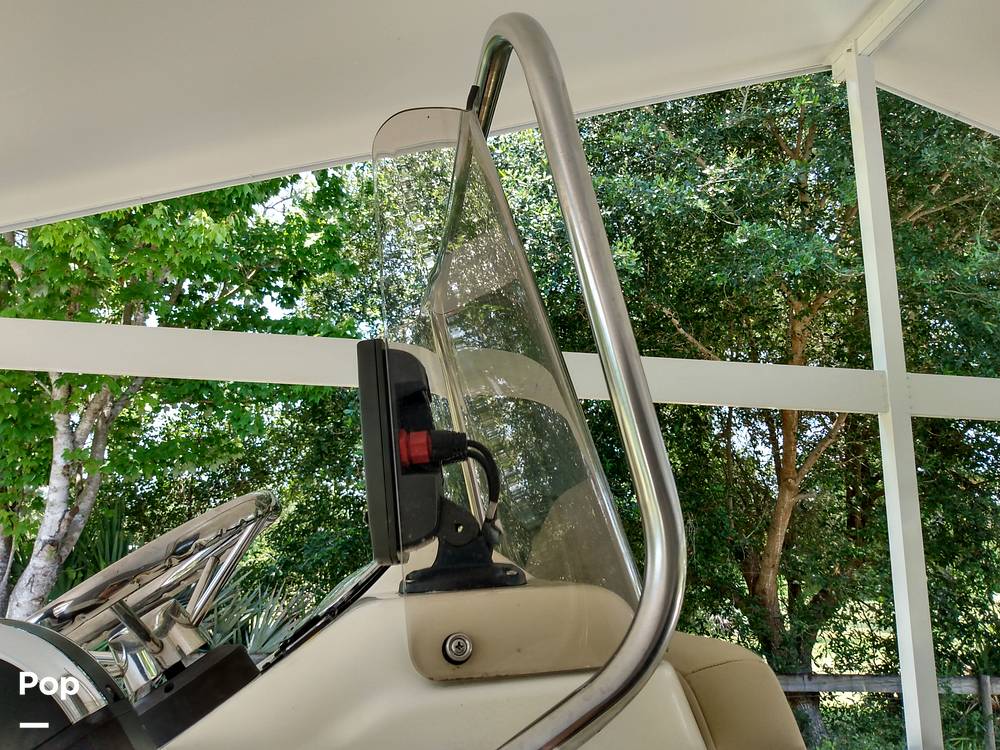 Slide: The Image of Windscreen - 10783360