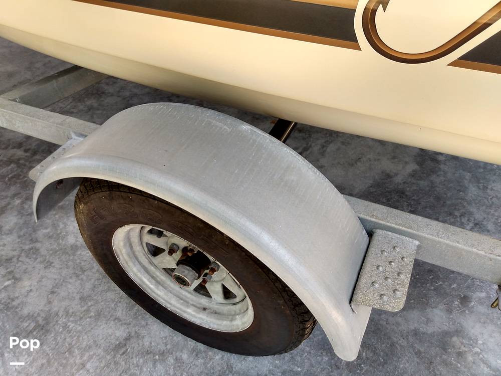 Slide: The Image of Trailer Tire - 10783439