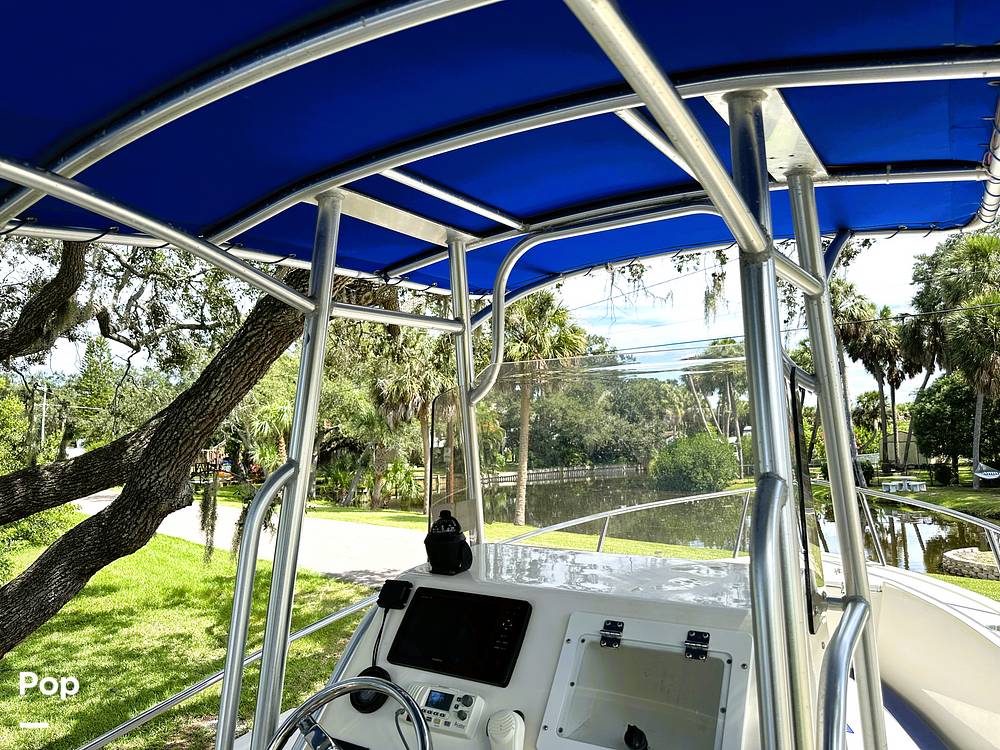 Slide: The Image of Key Largo 210WI Center Console 2014 - 13294298