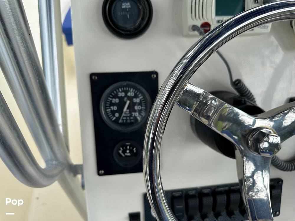 Slide: The Image of Key Largo 210WI Center Console 2014 - 13294320