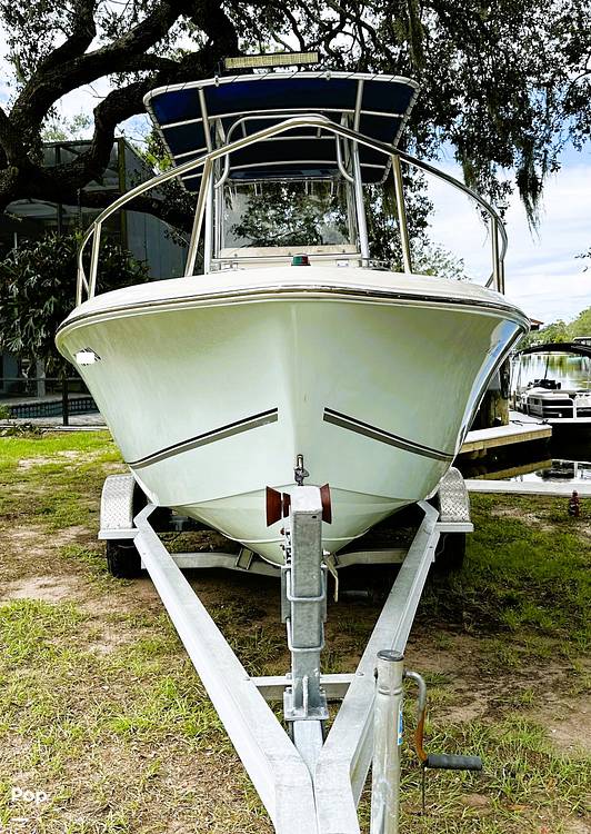 Slide: The Image of Key Largo 210WI Center Console 2014 - 13294325