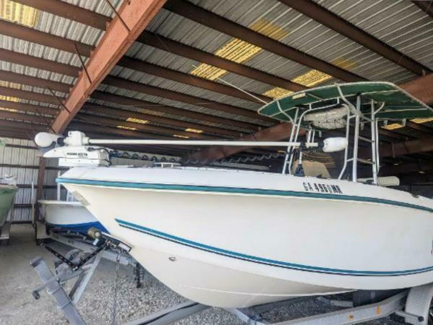 Slide: The Image of Key Largo 23.5 Walk In 2004 - 4351848