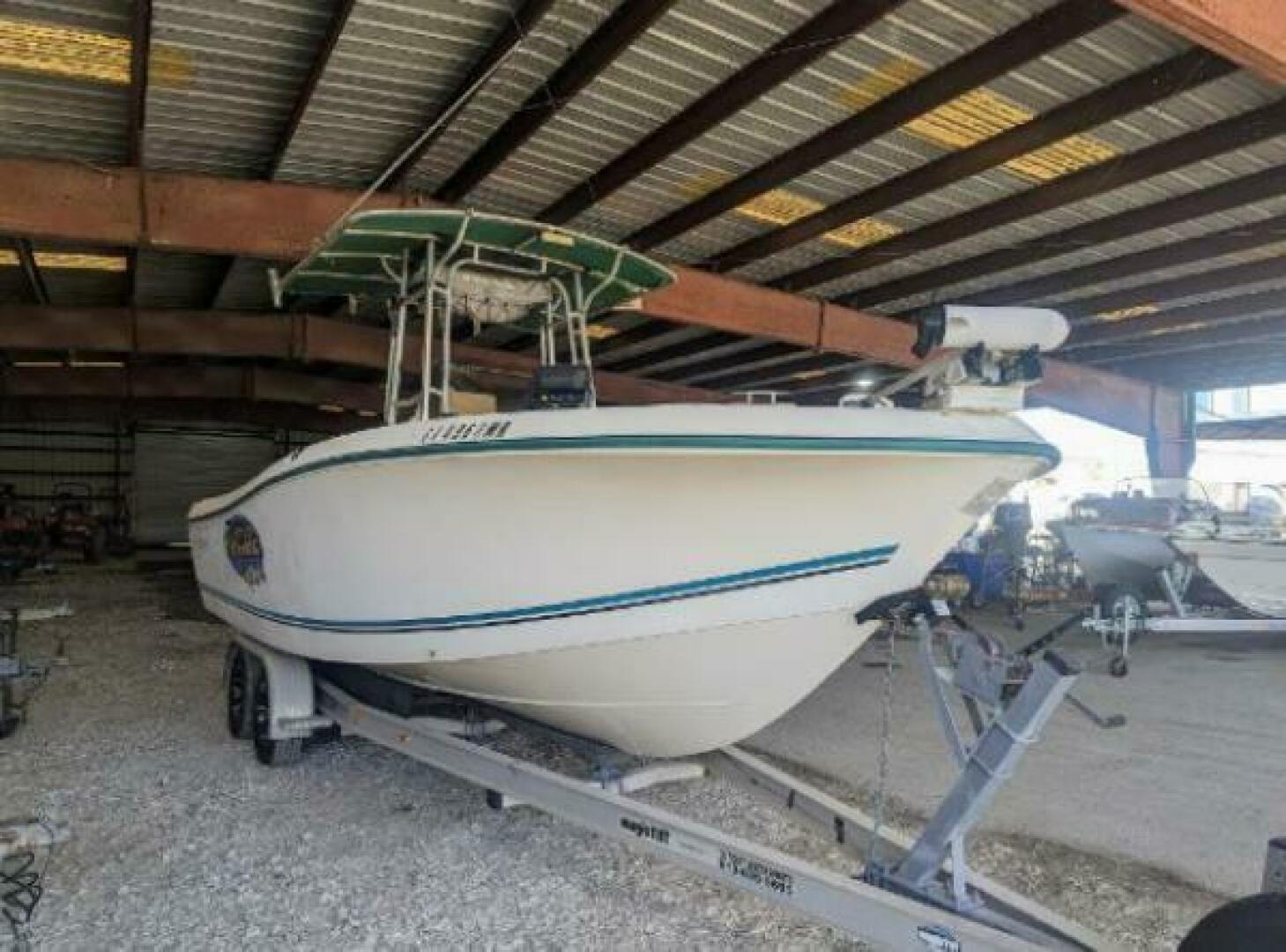 Slide: The Image of Key Largo 23.5 Walk In 2004 - 4351854