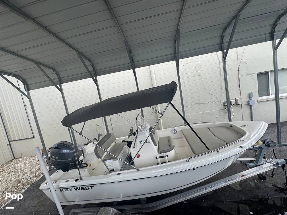 Slide: The Image of Key West 1720 Sportsman 2022 - 14893356