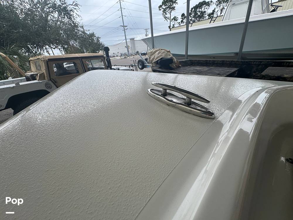 Slide: The Image of Key West 1720 Sportsman 2022 - 14893418