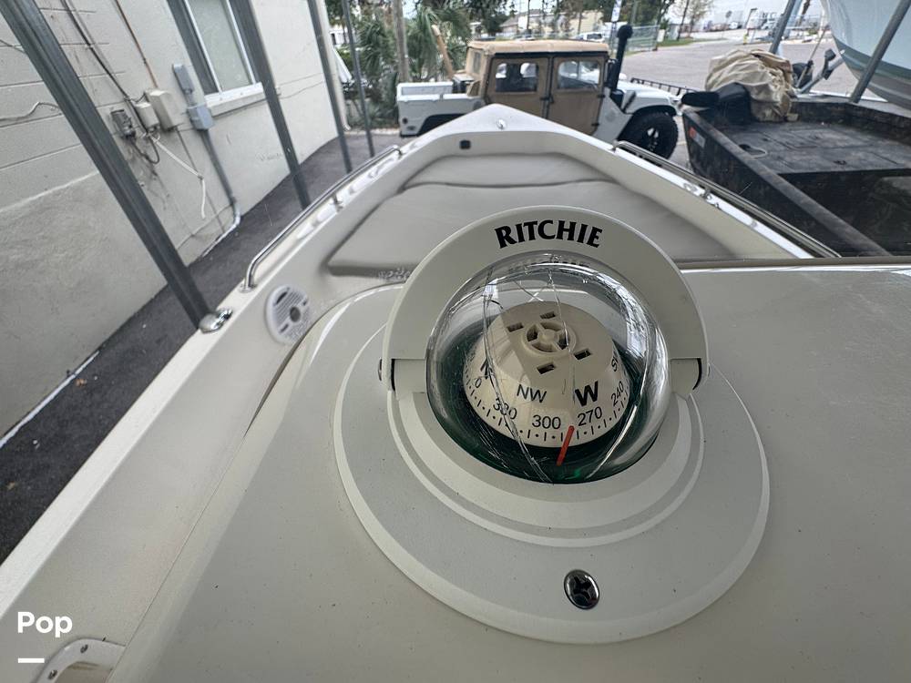 Slide: The Image of Key West 1720 Sportsman 2022 - 14893426