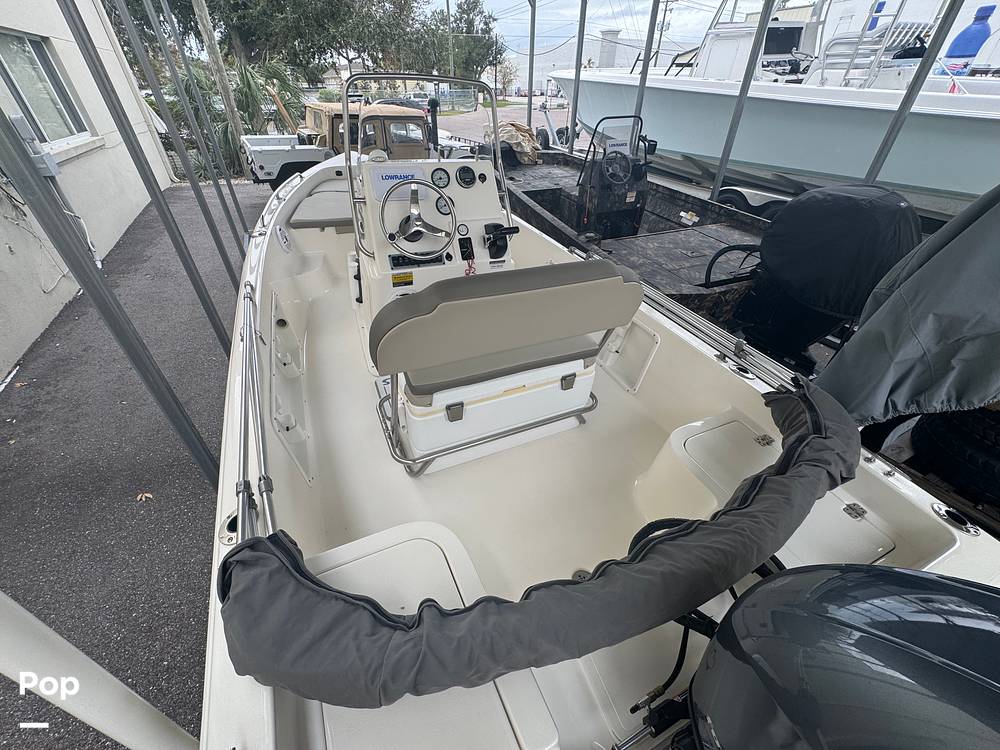 Slide: The Image of Key West 1720 Sportsman 2022 - 14893433